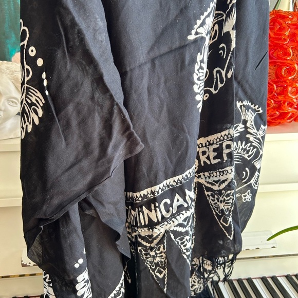 Black and White Women's Swim Sarong - Picture 11 of 15